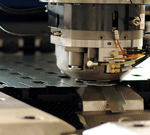 Punzonadora de hierro y acero en Almería, El Ejido, Níjar